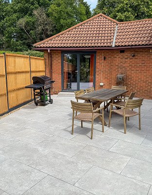 Main Features Romsey 1