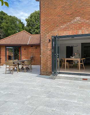 Main Features Romsey 2